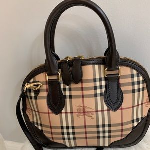 Burberry Orchard Bowling top handle